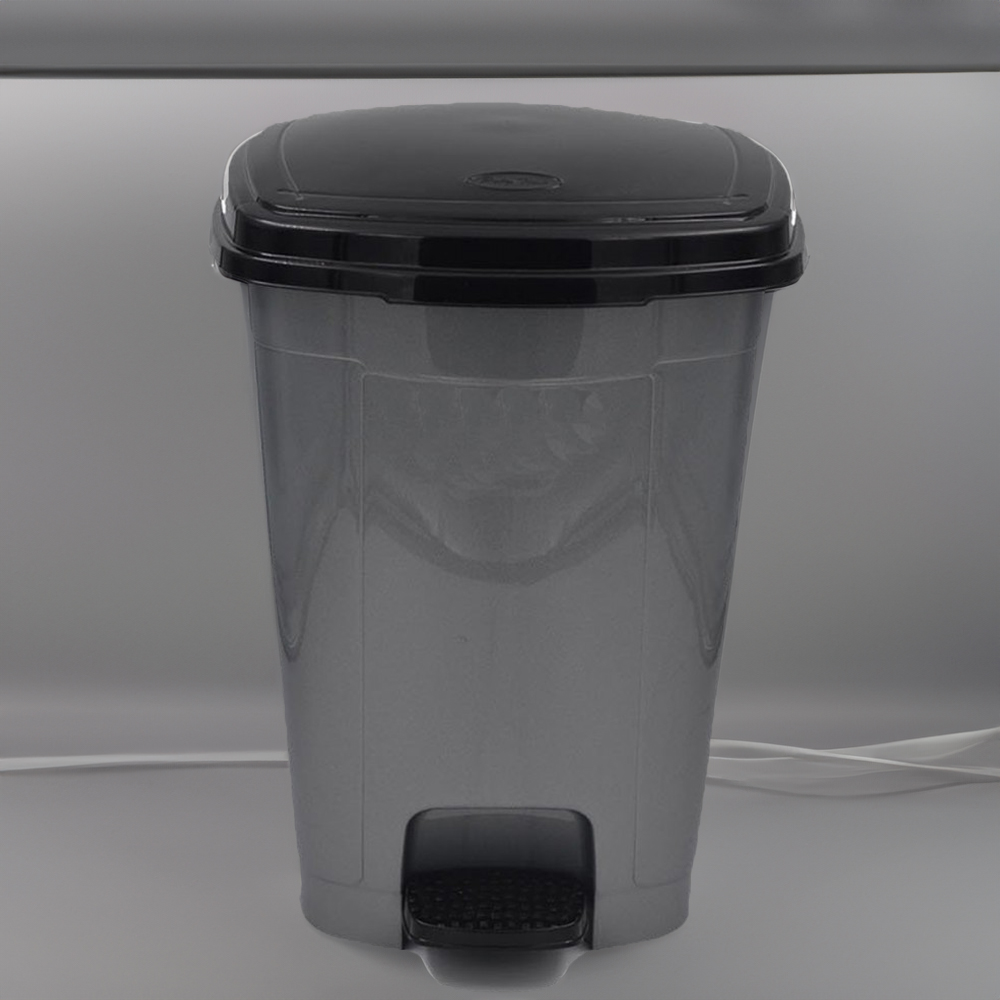 Plastic Bathroom Trash Can 6lt SL712