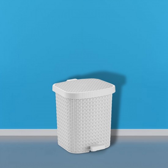 Plastic Laundry Hamper 22lt SL5032 White